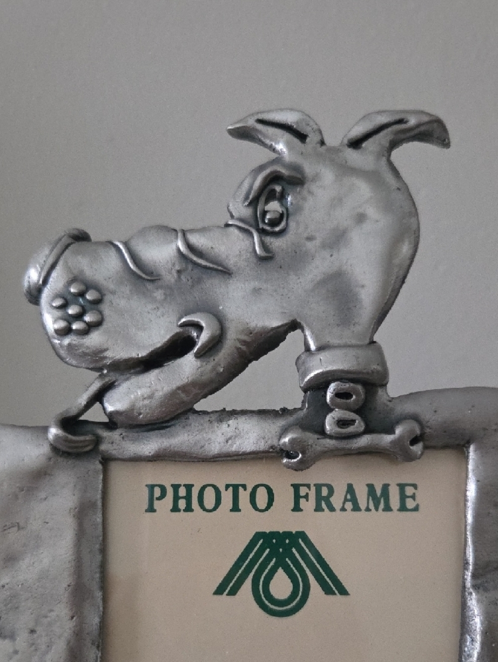 Dog-Shaped Photo Frame - Picture 2 of 7